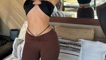 Andrea Botez Sexy Bikini Leggings Set Leaked 3 andrea botez sexy bikini leggings set leaked wcmjof 364x485 1