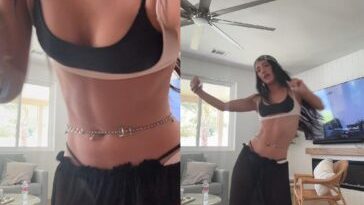 charli damelio nude ass twerk video leaked sebazv 364x328 1