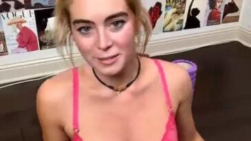 grace charis nude lingerie try on onlyfans livestream leaked gznmnh 364x649 1