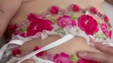 jakara mitchell cunnilingus selfie onlyfans video leaked voctck 364x649 1