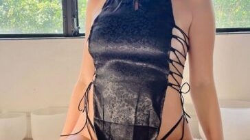 KittyPlays Sexy Japanese High Slit Dress Fansly Set Leaked 4 kittyplays sexy japanese high slit dress fansly set leaked xkiysr 364x648 1