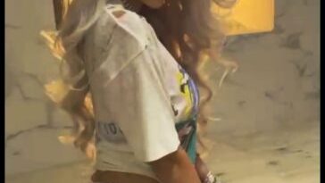 Malu Trevejo Blonde BTS Photoshoot Onlyfans Video Leaked 9 malu trevejo blonde bts photoshoot onlyfans video leaked mvwjbr 364x647 1