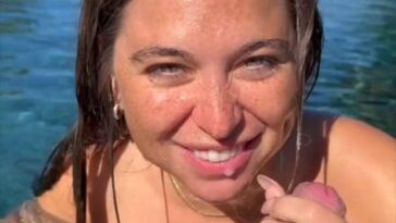 Riley Reid POV Pool Blowjob Cumshot OnlyFans Video Leaked 7 riley reid pov pool blowjob cumshot onlyfans video leaked kdiiov 364x647 1