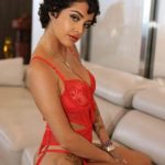 Malu Trevejo Sexy Red Lingerie Onlyfans Set Leaked 19 malu trevejo sexy red lingerie onlyfans set leaked ilsjhq 364x546 1