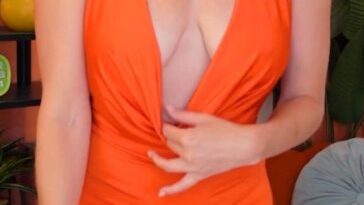 kat wonders weekly 256 patreon video leaked thllpr 364x683 1