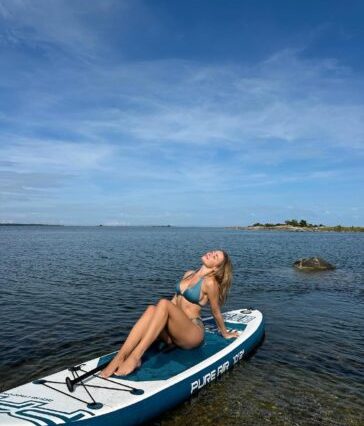 melina goransson sexy bikini paddleboarding onlyfans set leaked xcdnjz 364x455 1