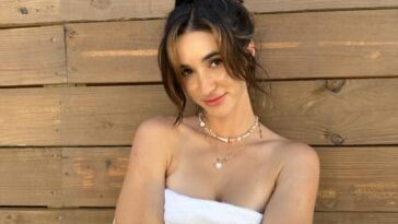 natalie roush teasing bath robe onlyfans set leaked qwocsp 364x485 1