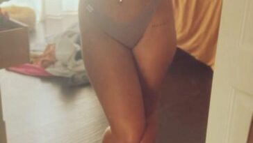 paige vanzant nude lingerie mirror tease onlyfans video leaked qxatau 364x648 1