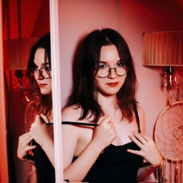 relive your high school crush with kianna marks cnvuou 364x364 1