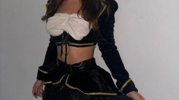 andrea botez sexy pirate costume set leaked rowuap