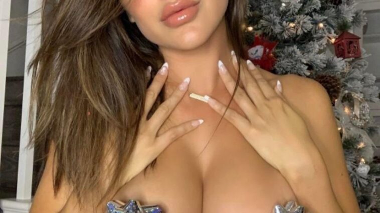 ana cheri xmas holiday pasties onlyfans set leaked 2