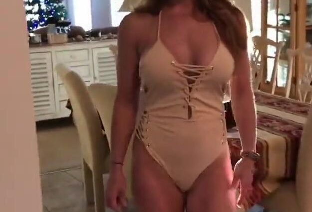 banshee moon xmas lingerie tease onlyfans video leaked lpxbuh