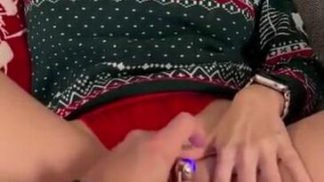 darshelle stevens xmas masturbation onlyfans video leaked dkyrjz