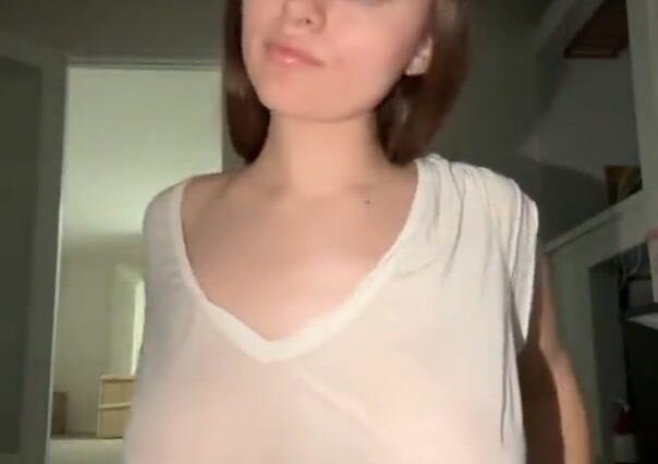 Megnutt02 Nude T-Shirt Tits Tease OnlyFans Video Leaked 3 megnutt02 nude t shirt tits tease onlyfans video leaked abvtdo