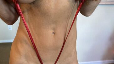 Banshee Moon Xmas Slingkini Posing OnlyFans Set Leaked 11 banshee moon xmas slingkini posing onlyfans set leaked urofin