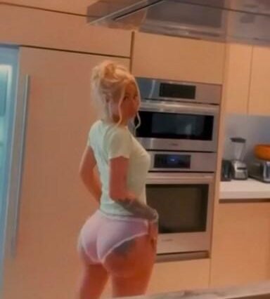 iggy azalea panties twerk booty clap onlyfans video leaked dffgkh