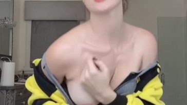 amanda cerny nipple slip stripping onlyfans video leaked krtnya