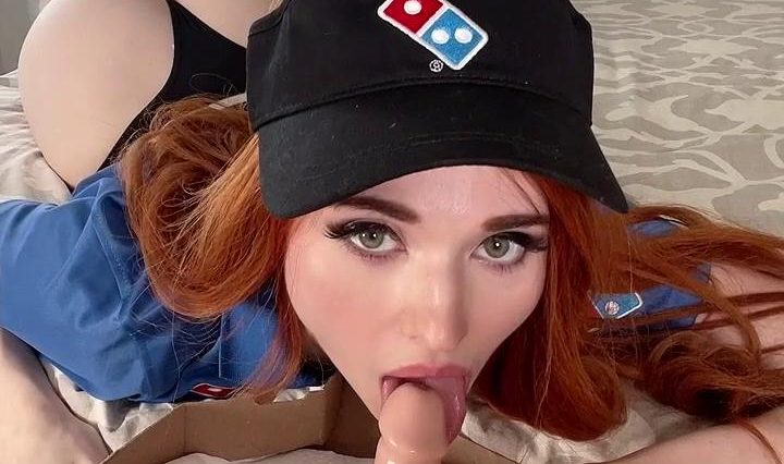 amouranth pizza delivery blowjob onlyfans video leaked ytyuyf