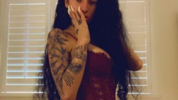 Bhad Bhabie Lingerie Striptease Onlyfans Video Leaked 12 bhad bhabie lingerie striptease onlyfans video leaked fxeurz 550x1024 1