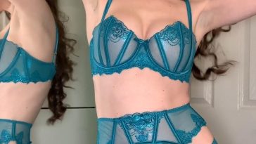 emily bloom nude lingerie try on strip onlyfans video leaked pzikjs