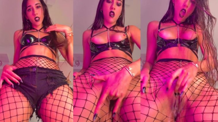 izzy green pov joi masturbation onlyfans video leaked 1024x683 1