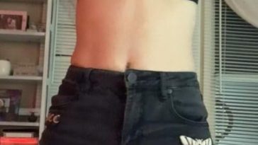 jaclyn glenn lingerie strip onlyfans video leaked ffgiwc